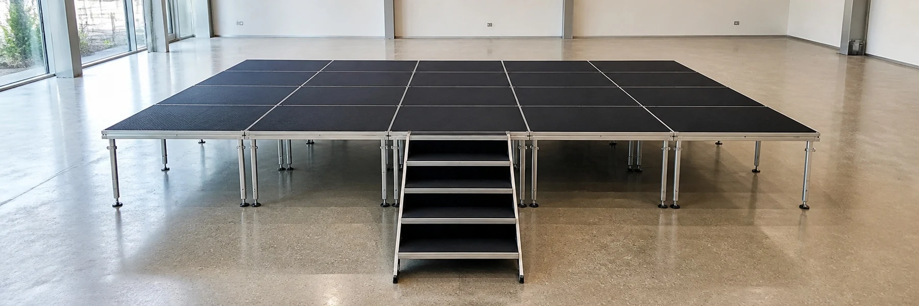 Set Escenario 8x4 Metros con Escalera Optux